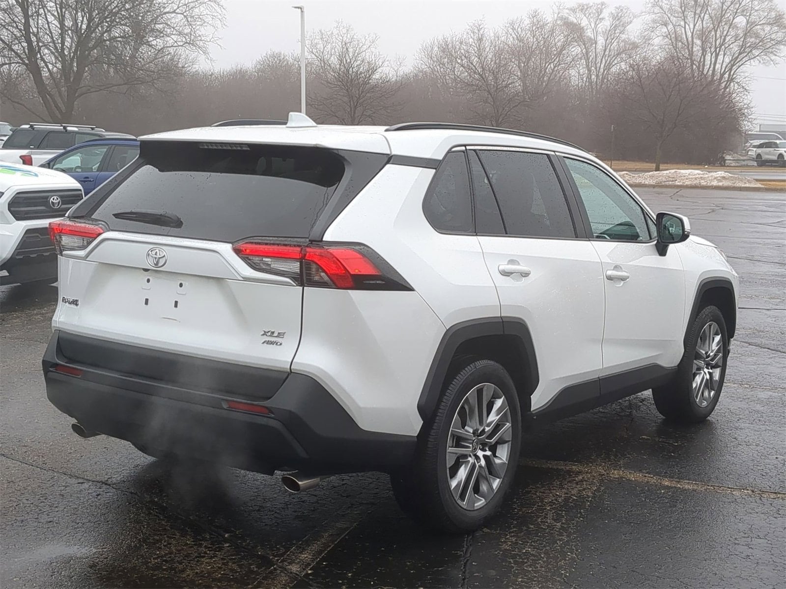 Thumbnail: 2023 Toyota RAV4 - 14