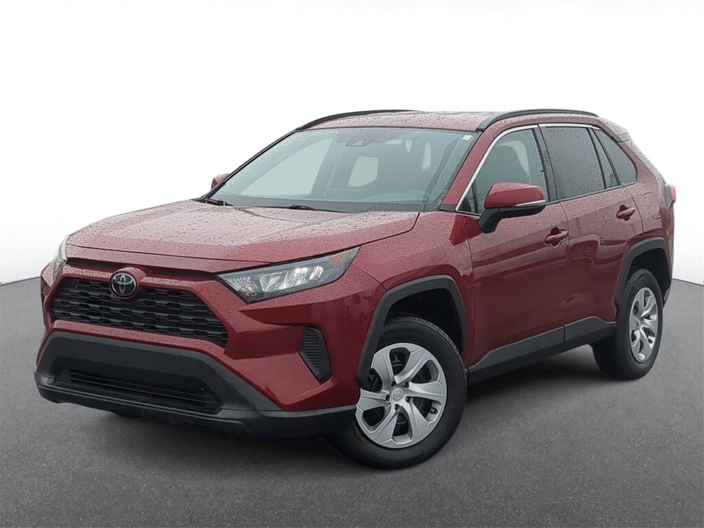 Used 2019 Toyota RAV4 LE SUV