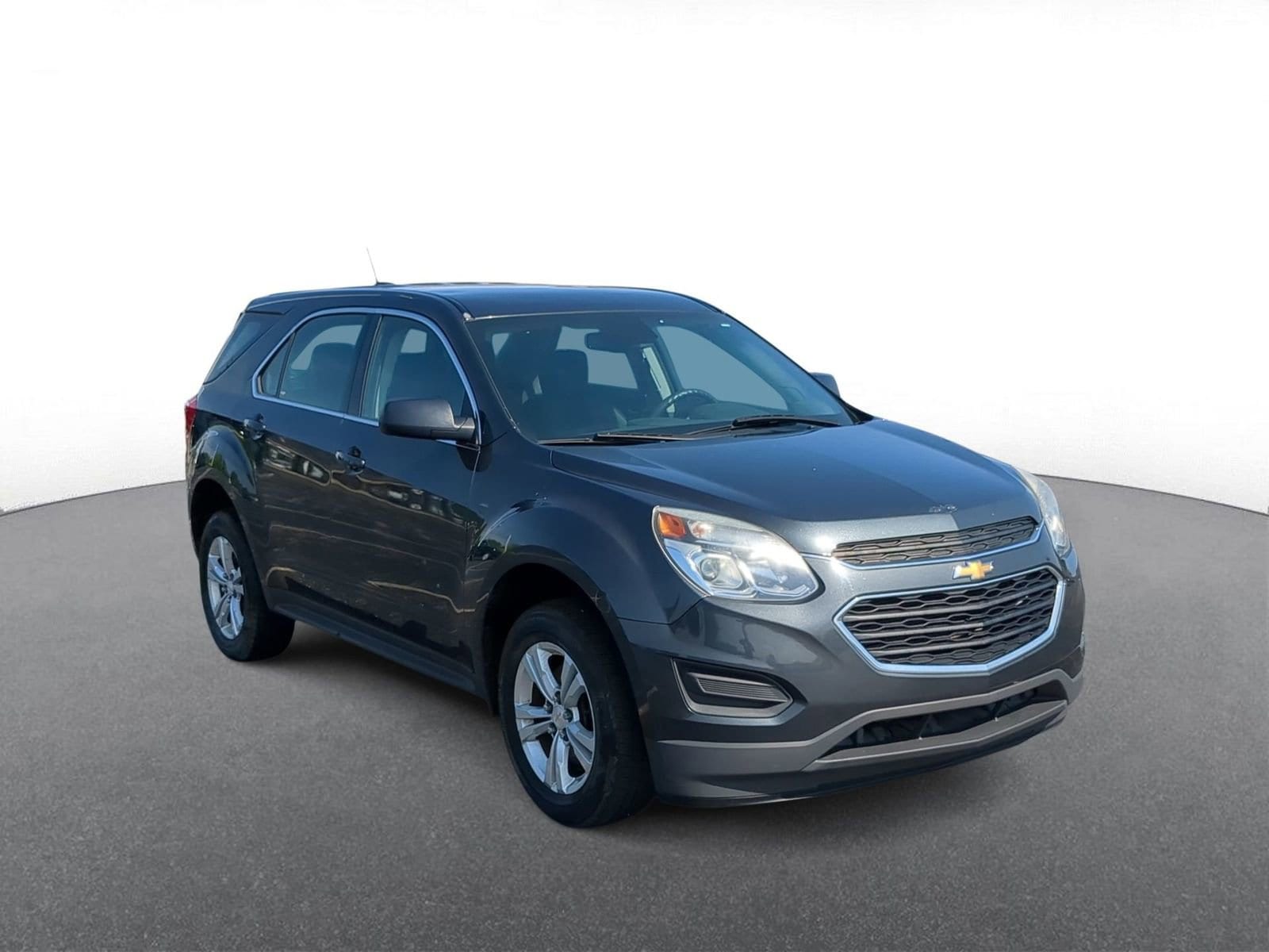 Thumbnail: 2017 Chevrolet Equinox - 2