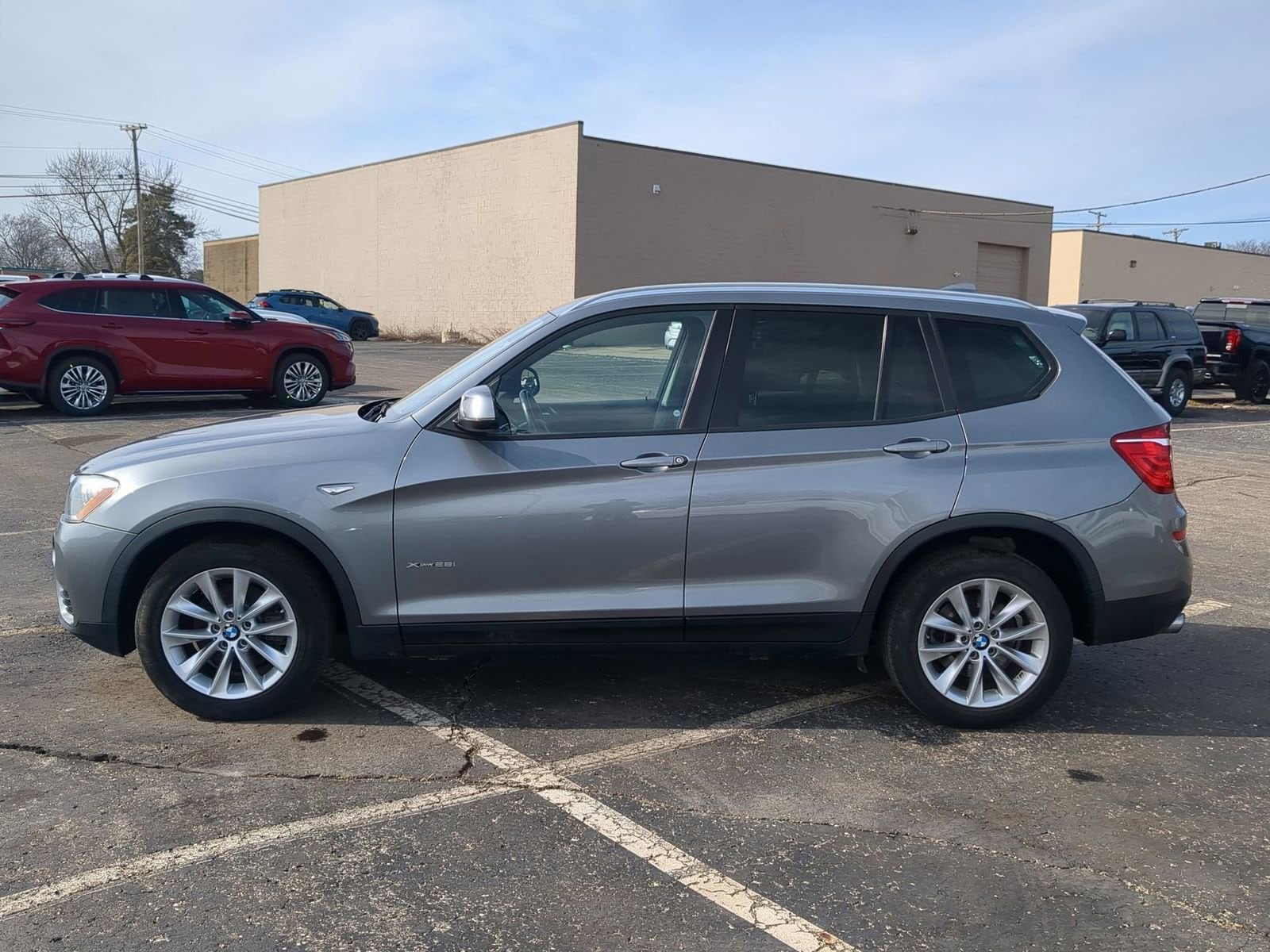 Thumbnail: 2017 BMW X3 - 11
