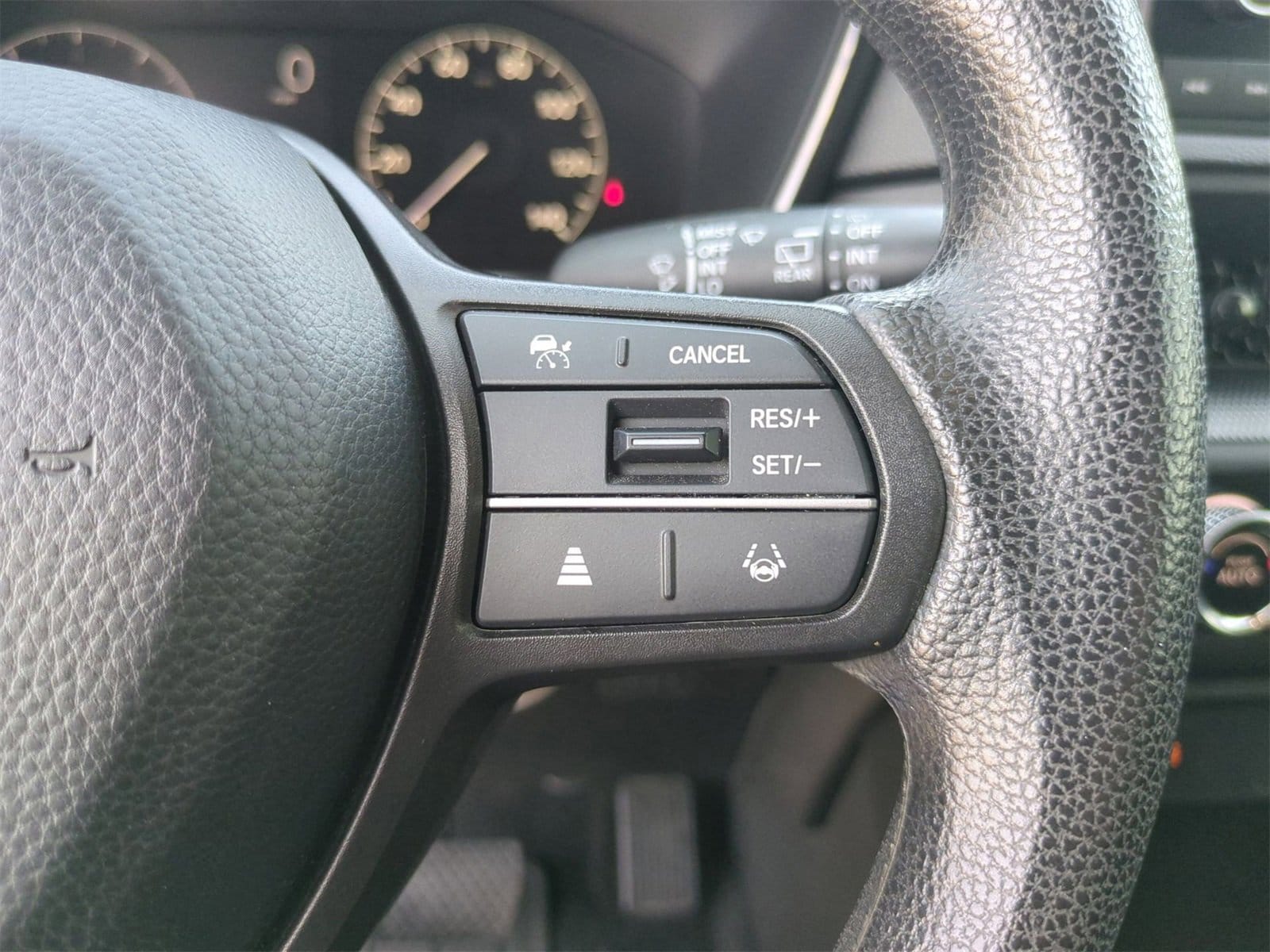 Thumbnail: 2023 Honda CR-V - 23