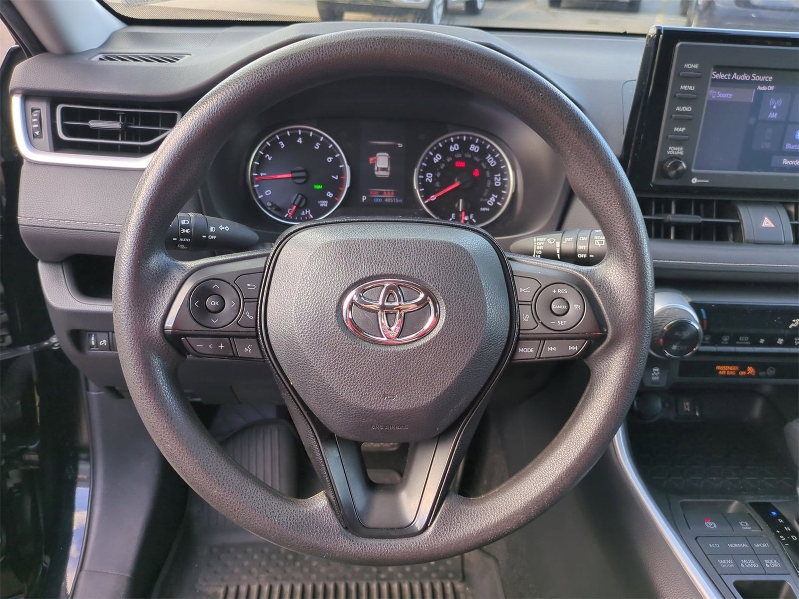 Thumbnail: 2020 Toyota RAV4 - 23