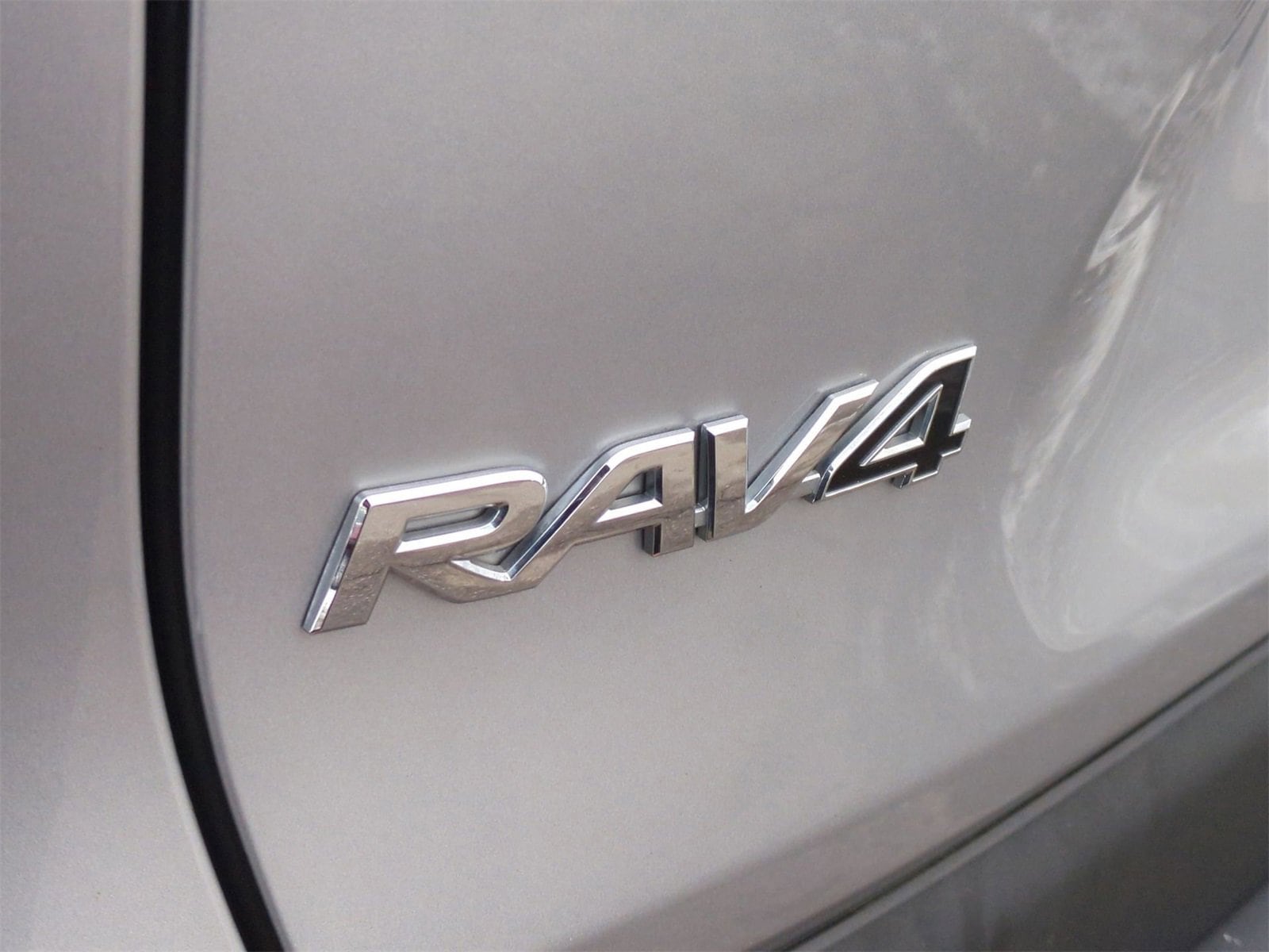 Thumbnail: 2019 Toyota RAV4 - 13