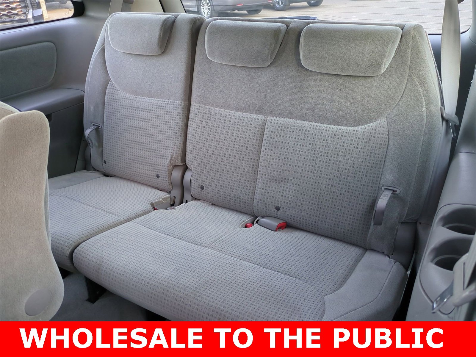 Thumbnail: 2010 Toyota Sienna - 21