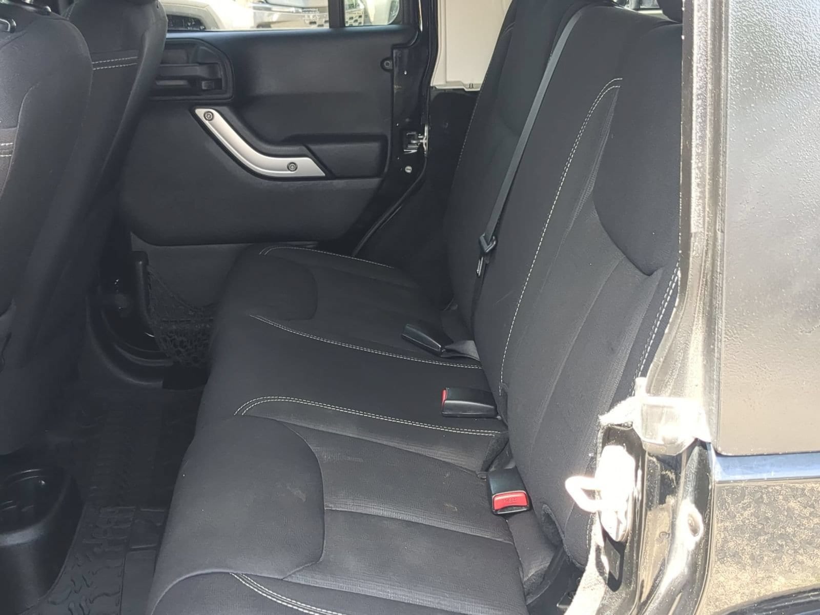 Thumbnail: 2014 Jeep Wrangler - 17
