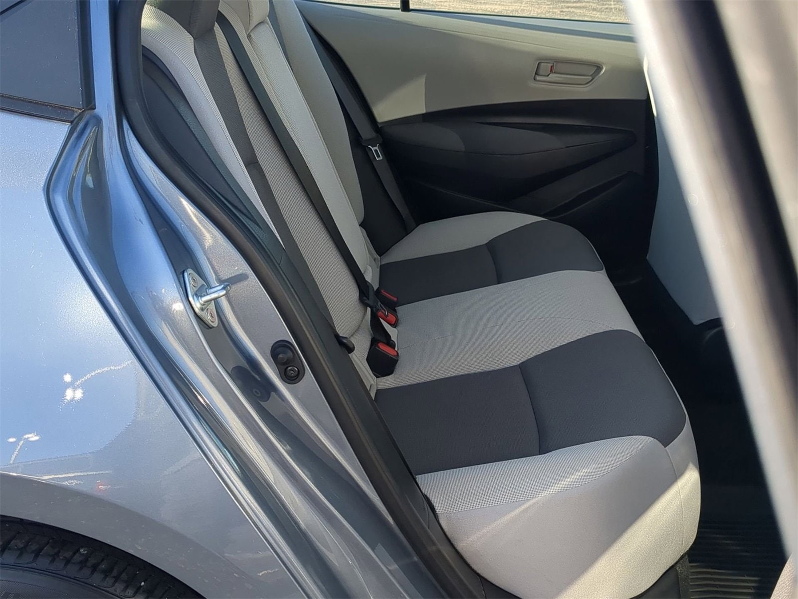 Thumbnail: 2023 Toyota Corolla - 28