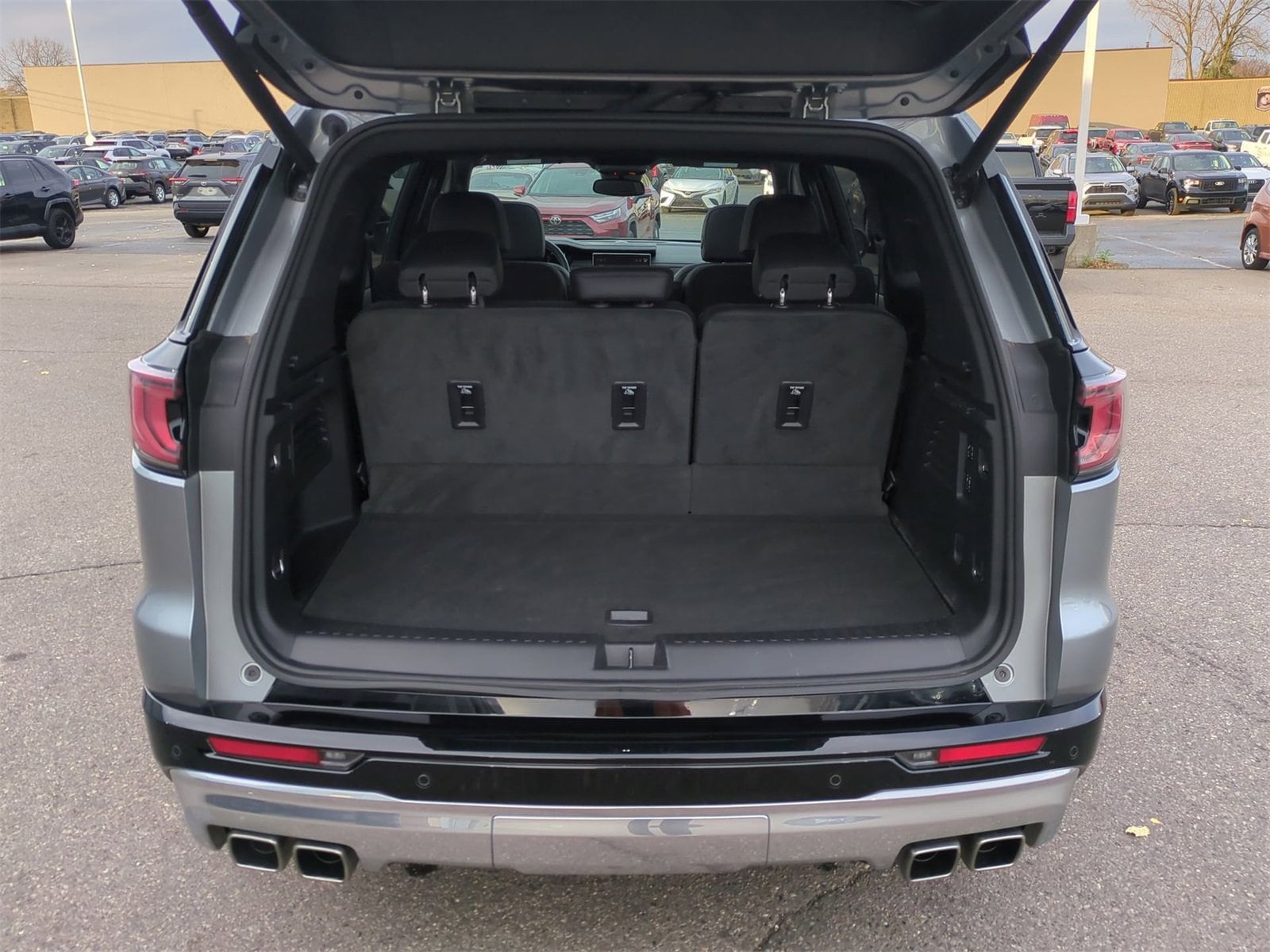 Thumbnail: 2024 GMC Acadia - 34