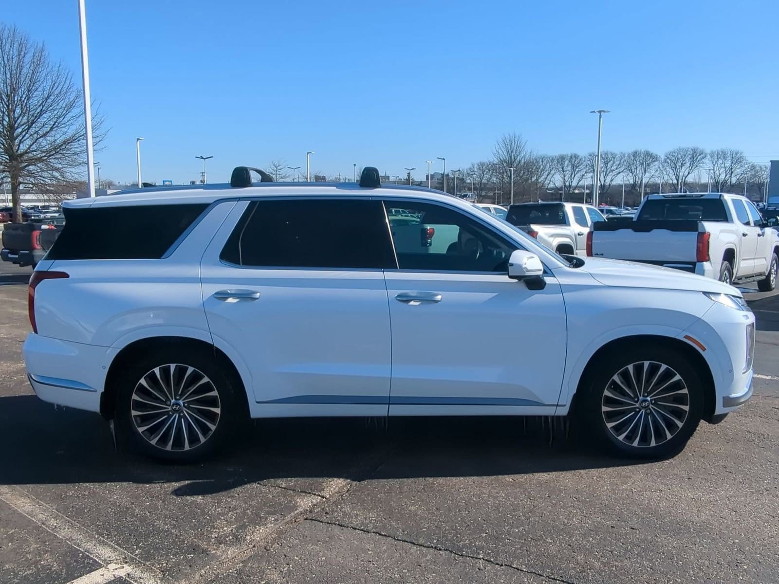 Thumbnail: 2023 Hyundai Palisade - 15