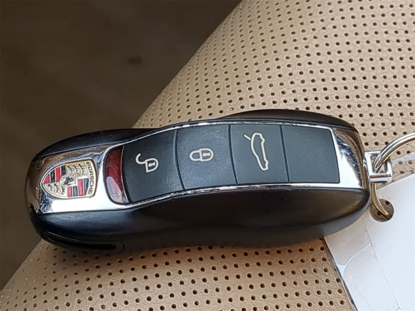 Thumbnail: 2015 Porsche Panamera - 34