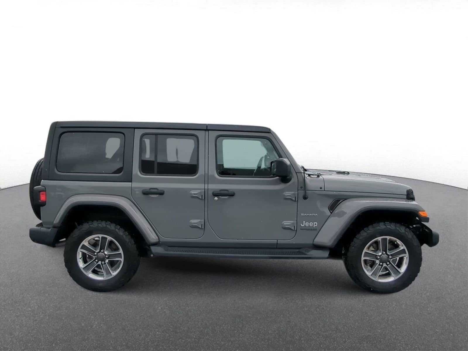 Thumbnail: 2018 Jeep Wrangler - 9