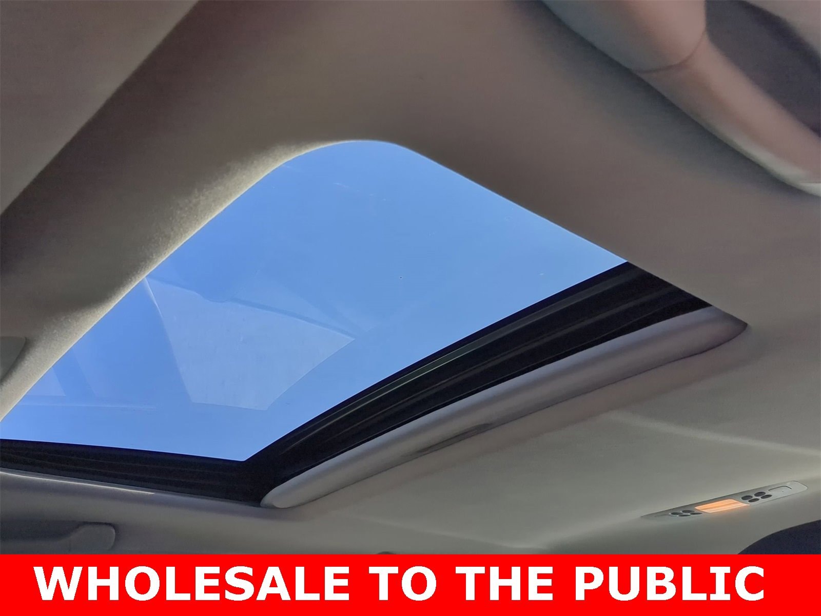 Thumbnail: 2010 Lexus IS - 19