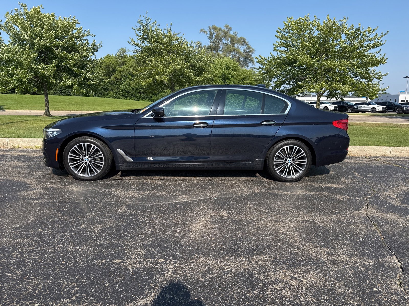 2017 BMW 5 Series 540i xDrive 3