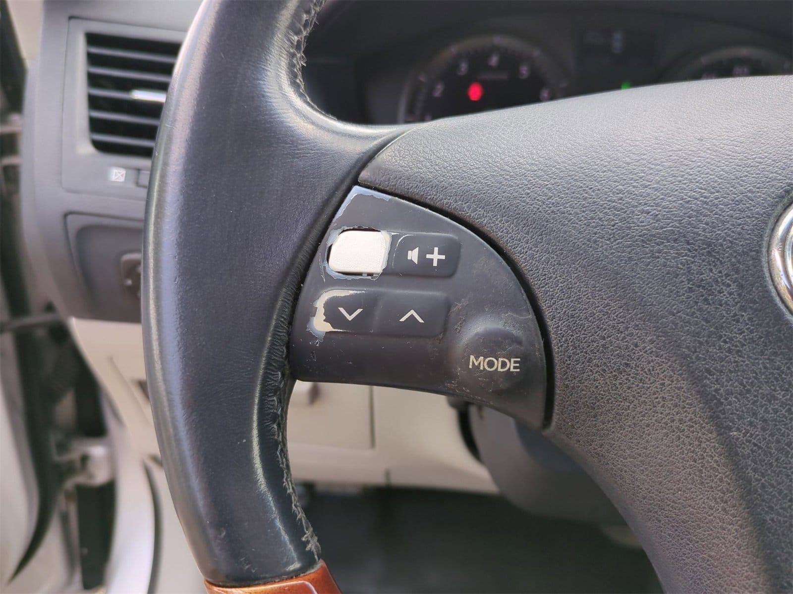 Thumbnail: 2009 Lexus ES - 22