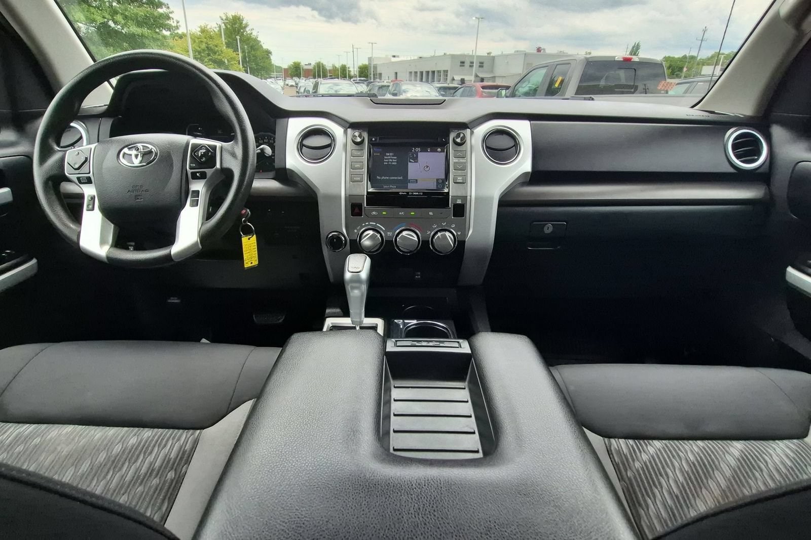 Thumbnail: 2019 Toyota Tundra - 16