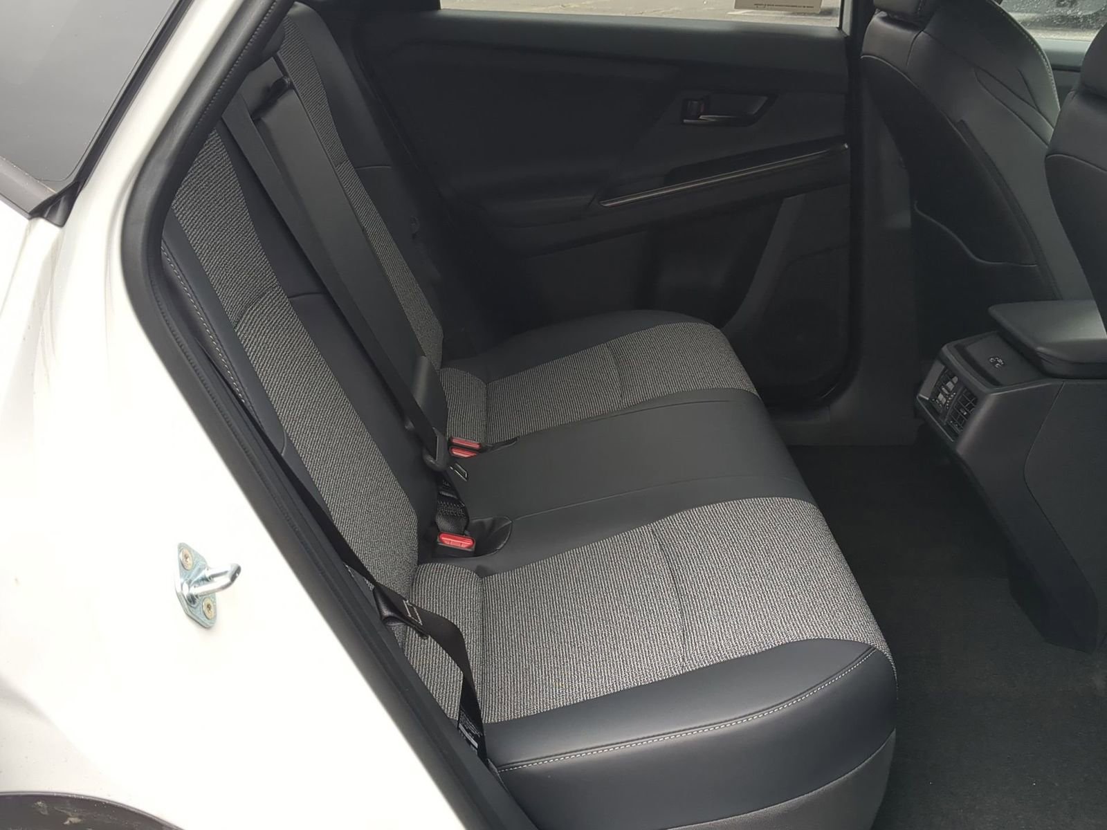 Thumbnail: 2026 Toyota bZ - 20