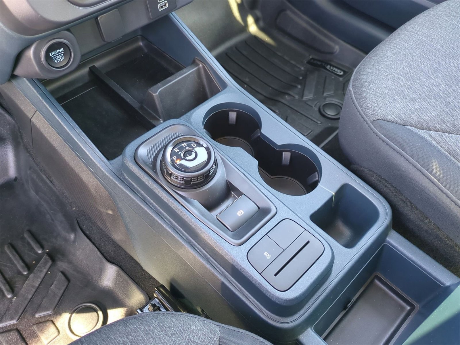 Thumbnail: 2025 Ford Maverick - 30