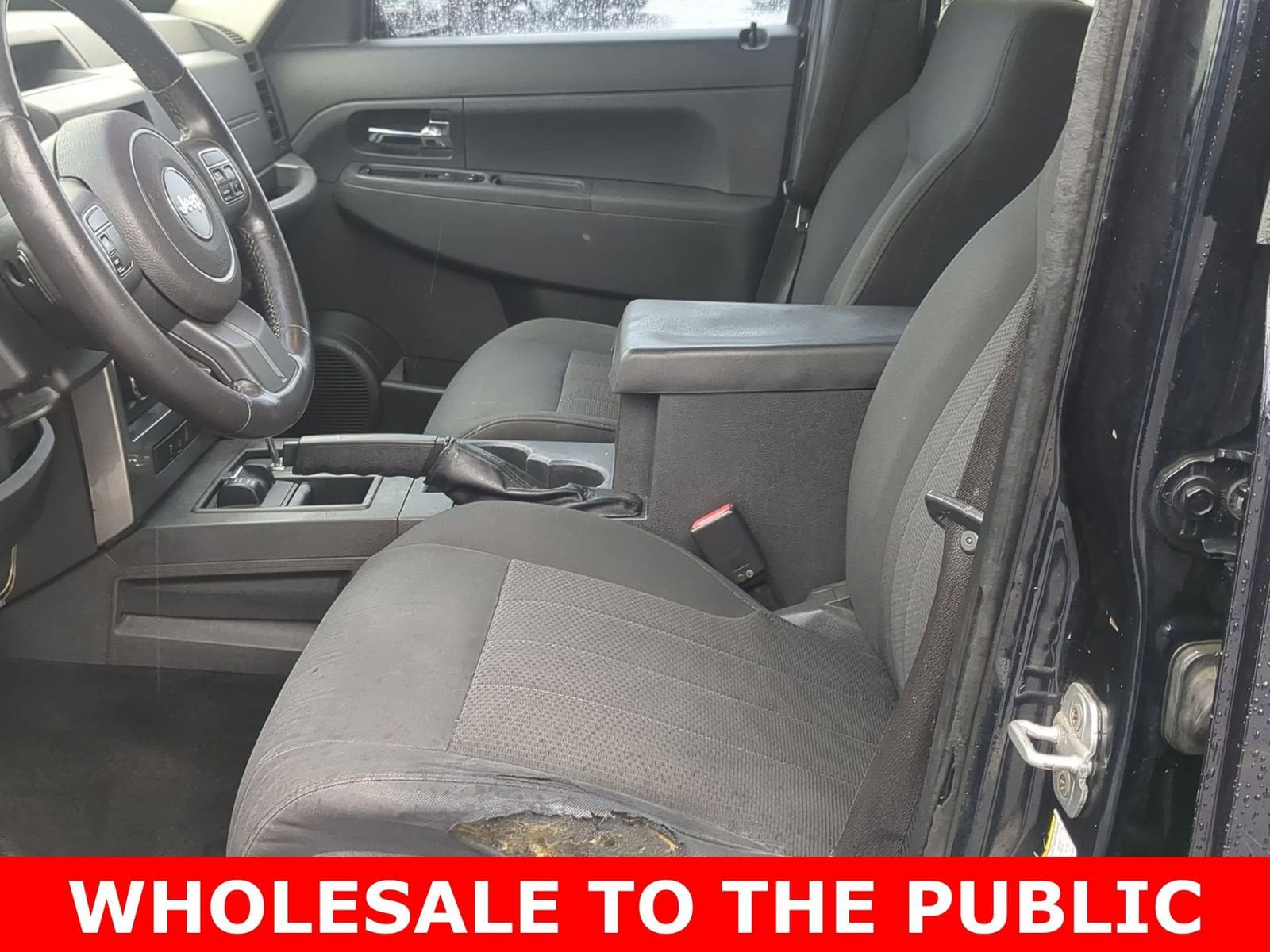 Thumbnail: 2011 Jeep Liberty - 23