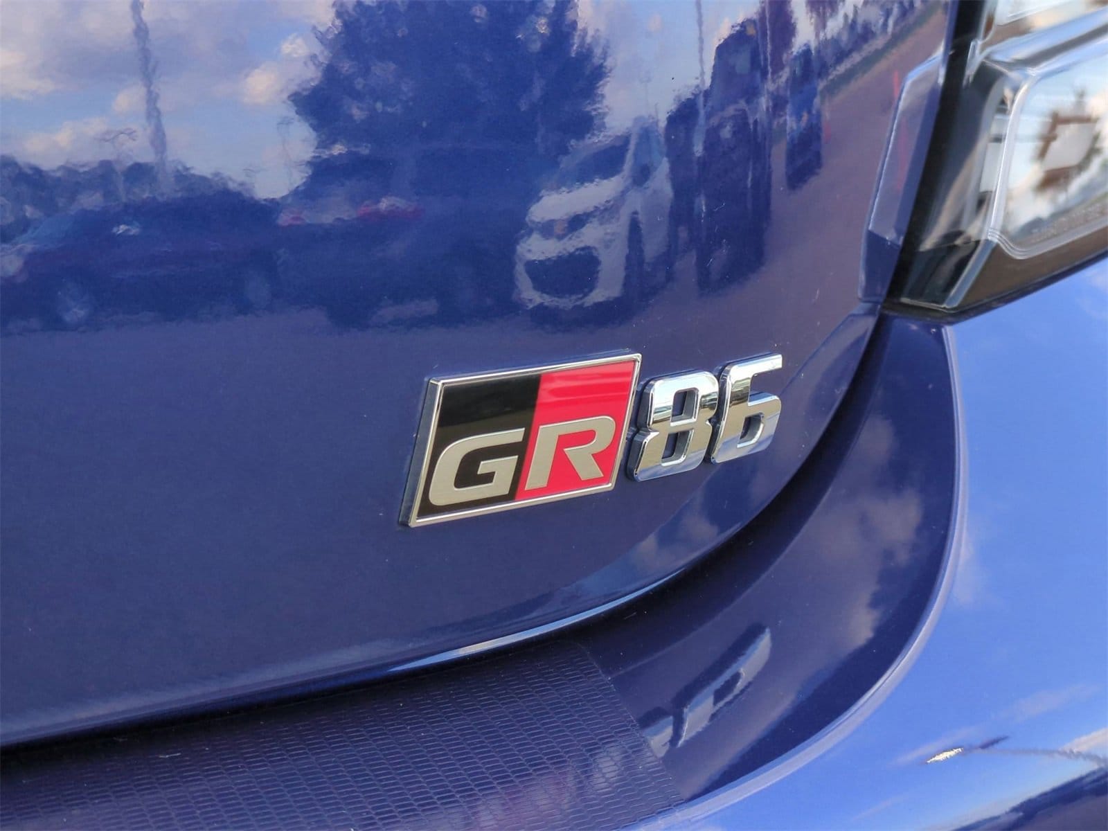 Thumbnail: 2023 Toyota GR86 - 13