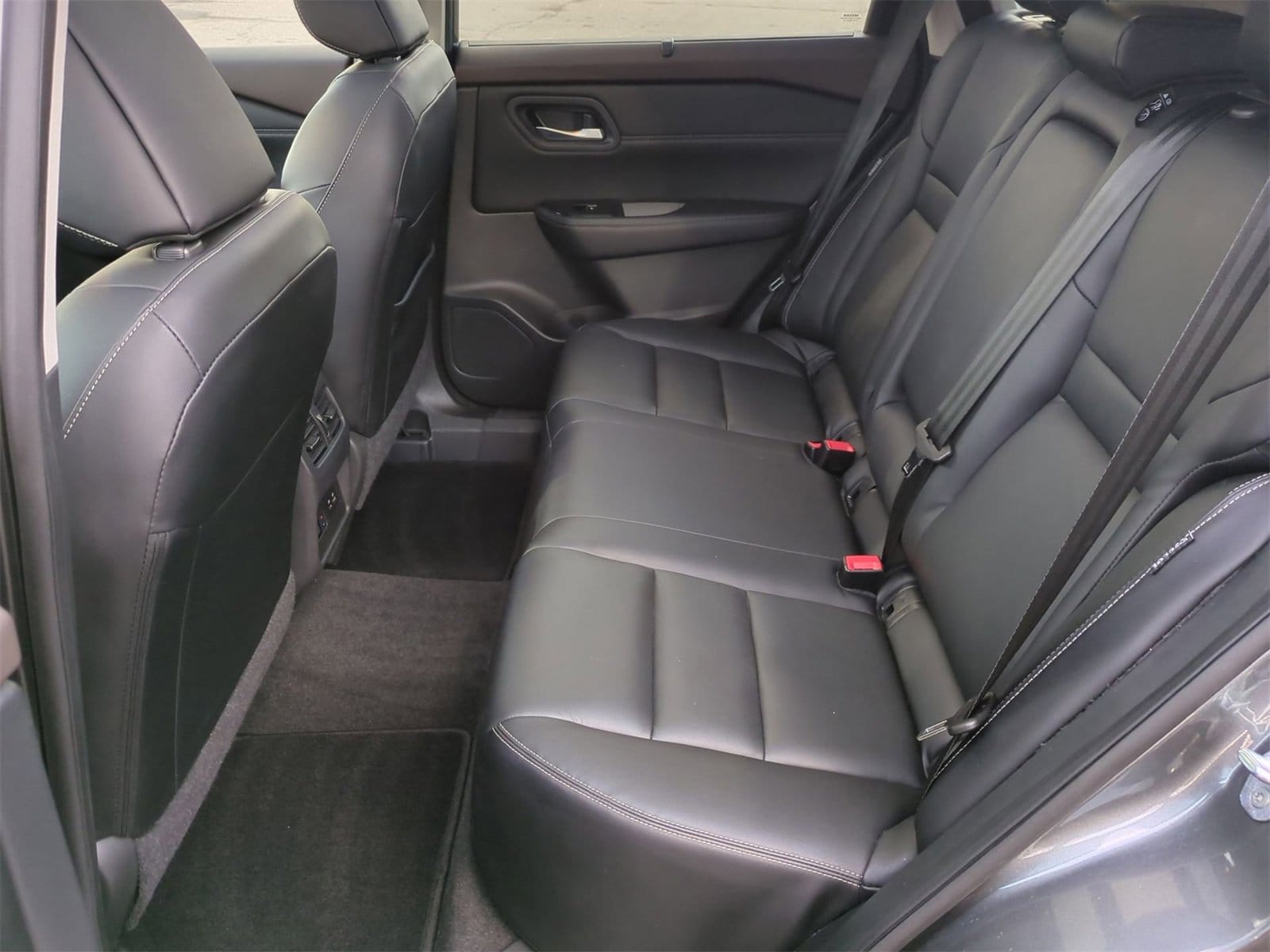 Thumbnail: 2023 Nissan Rogue - 19