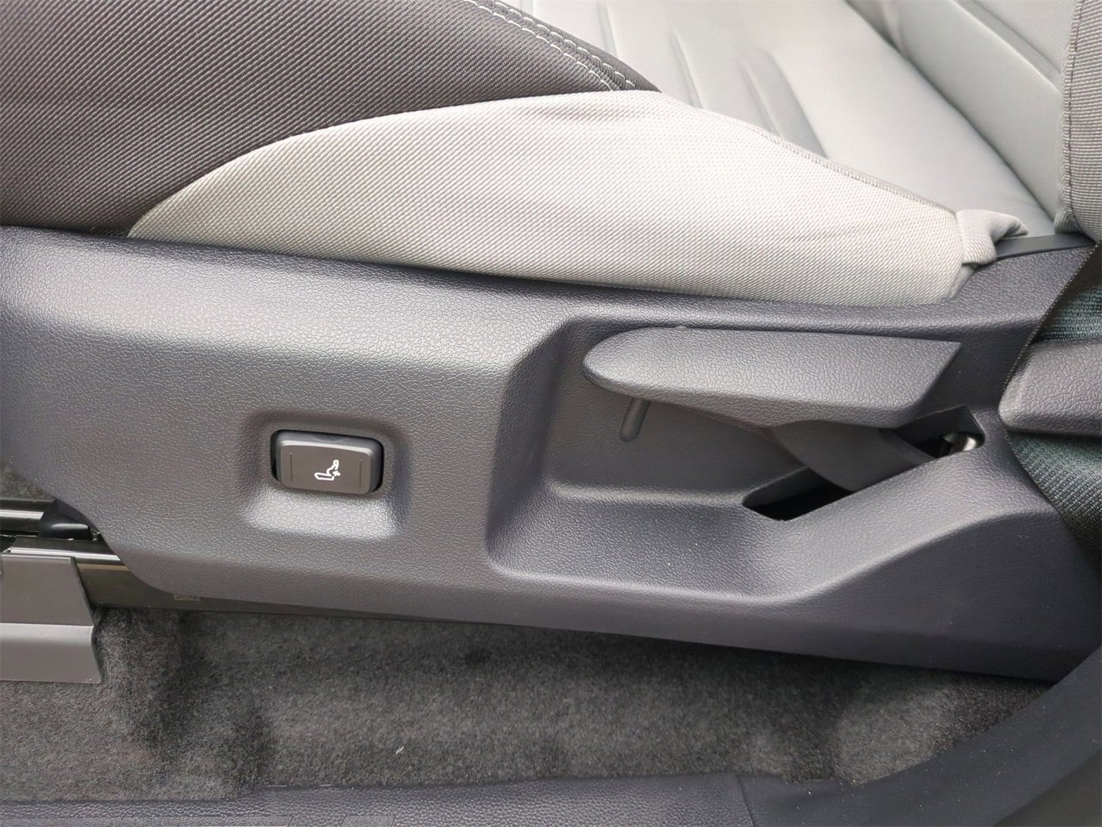 Thumbnail: 2026 Toyota Tacoma - 17