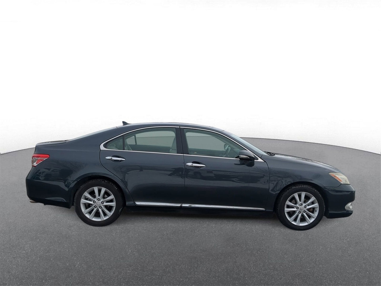 Thumbnail: 2010 Lexus ES - 9