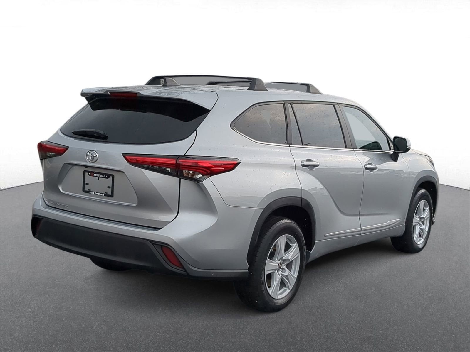 Thumbnail: 2023 Toyota Highlander - 8