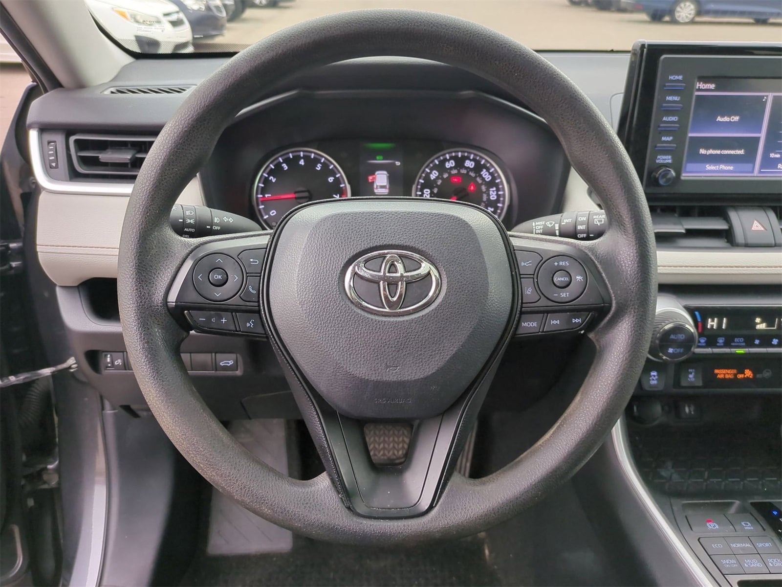 Thumbnail: 2019 Toyota RAV4 - 23