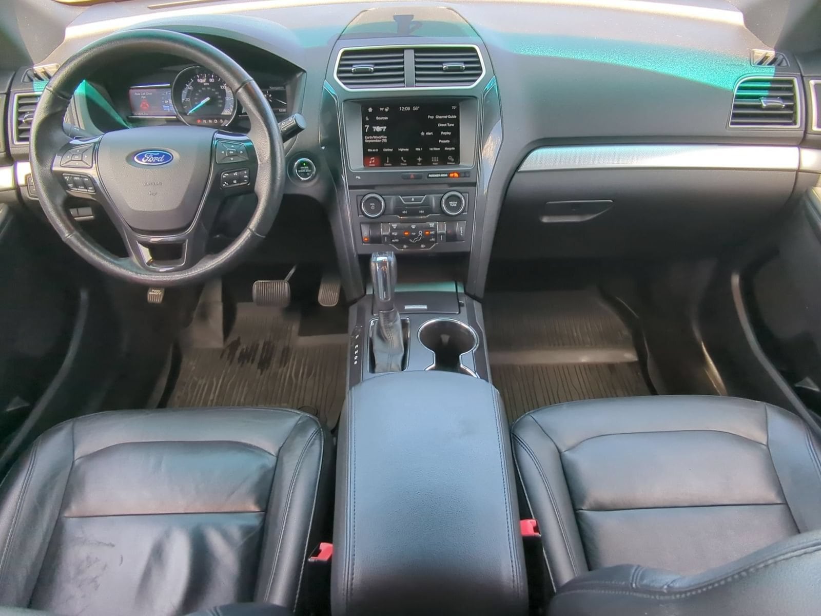 Thumbnail: 2017 Ford Explorer - 15