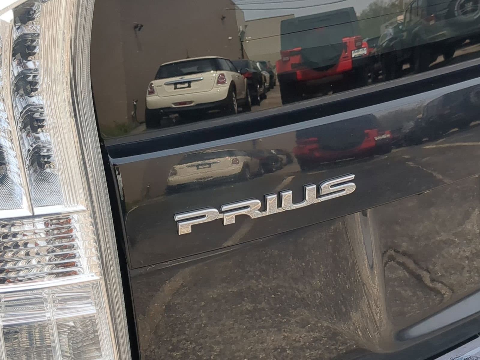 Thumbnail: 2010 Toyota Prius - 13