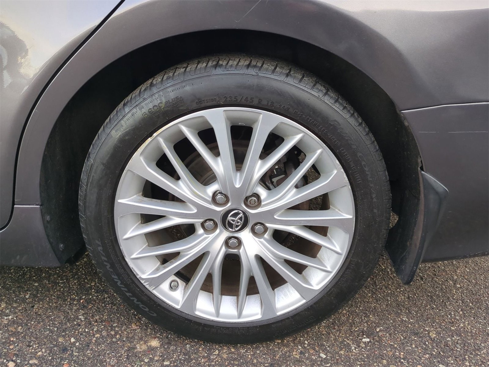 Thumbnail: 2018 Toyota Camry - 13