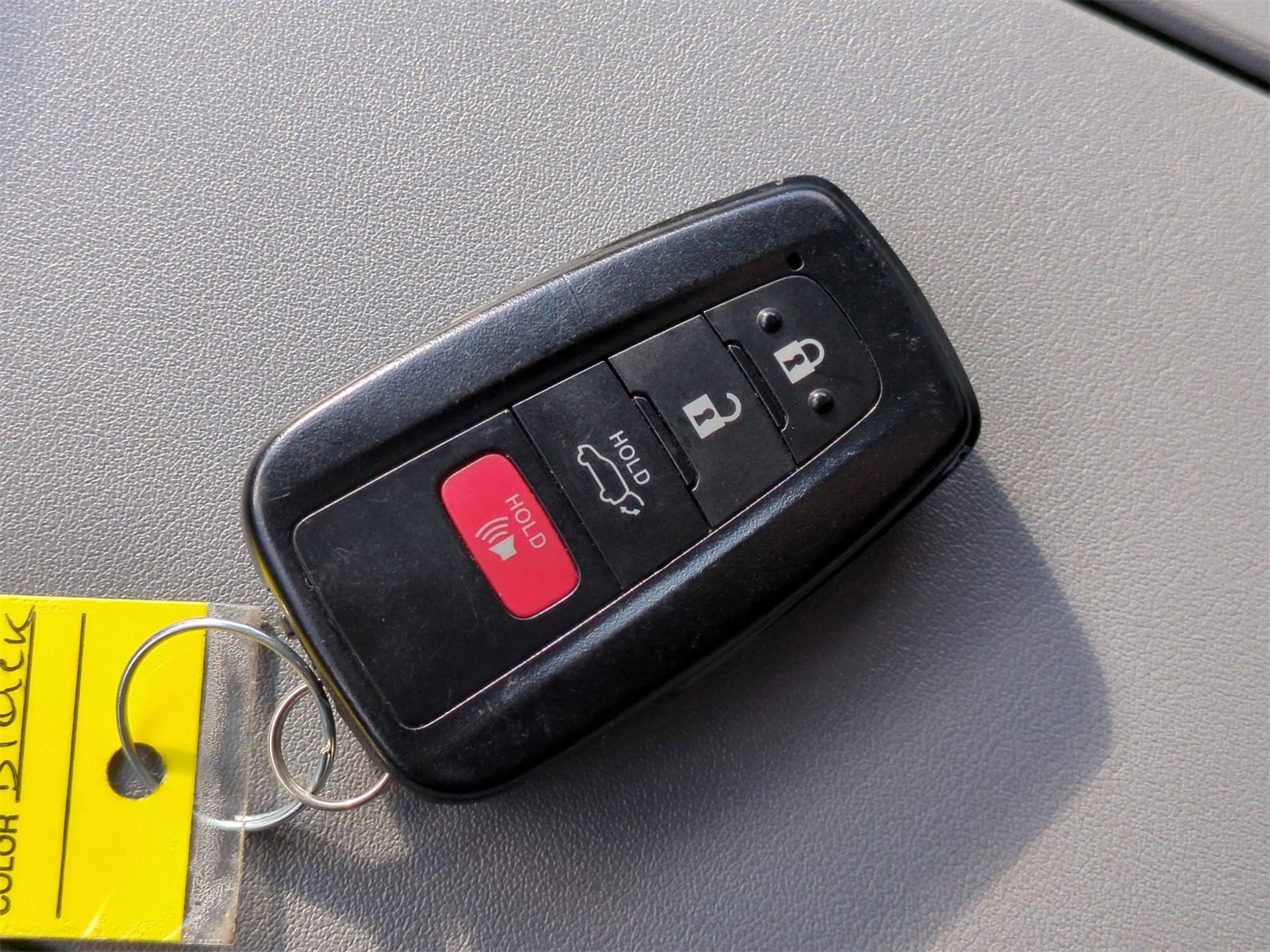 Thumbnail: 2023 Toyota Highlander - 34