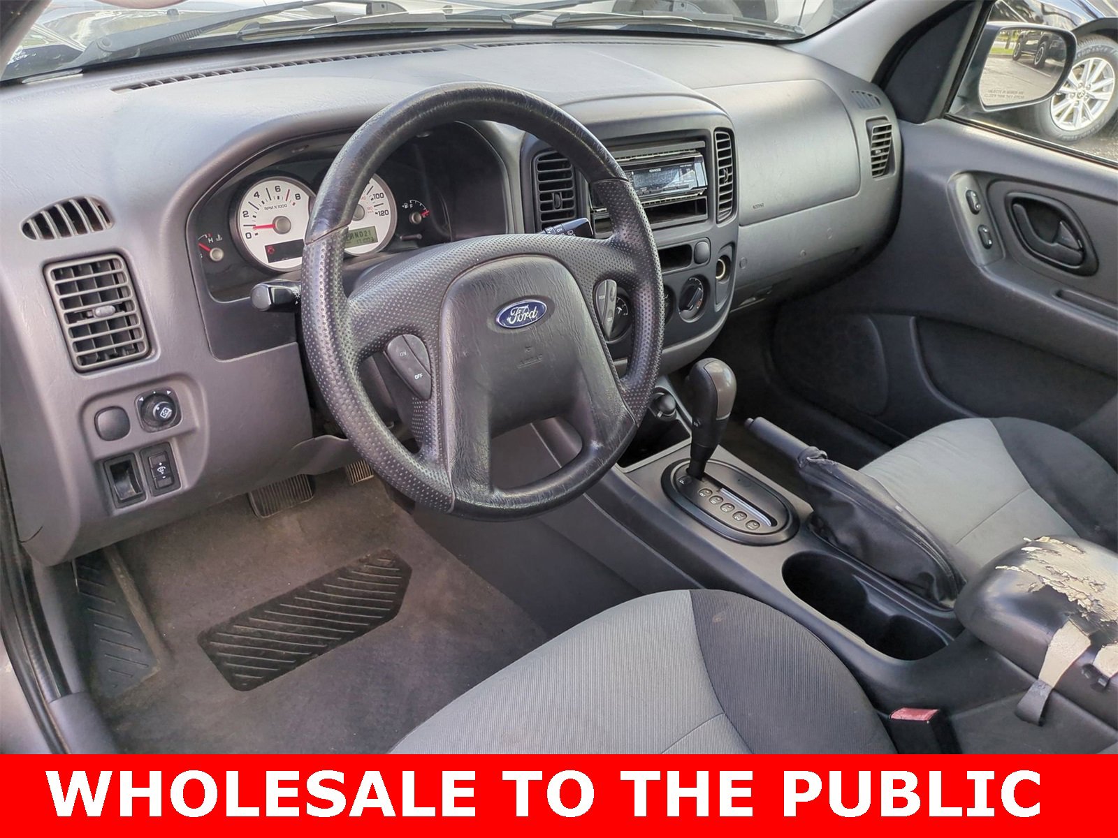 Thumbnail: 2005 Ford Escape - 10