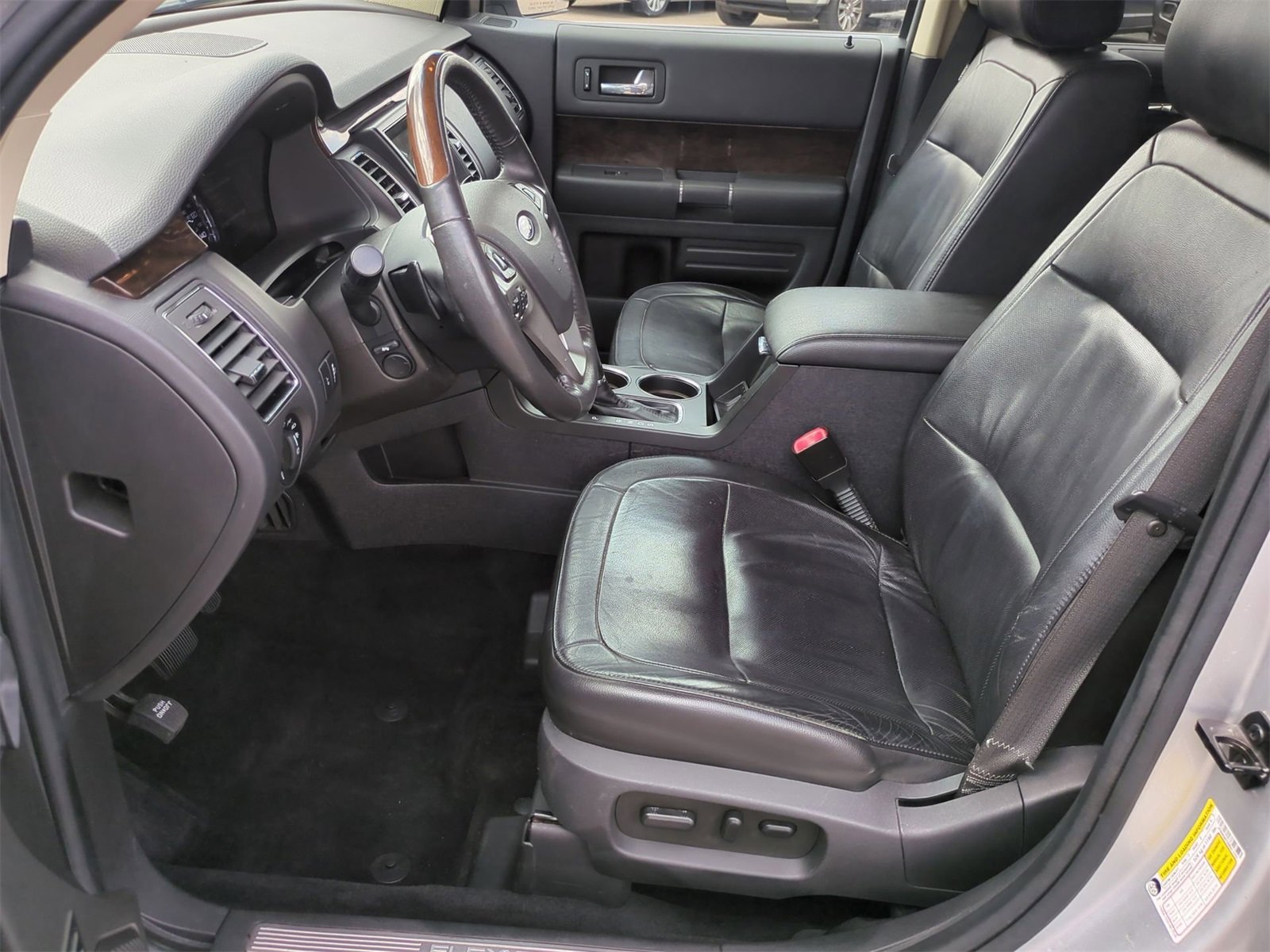 Thumbnail: 2017 Ford Flex - 15