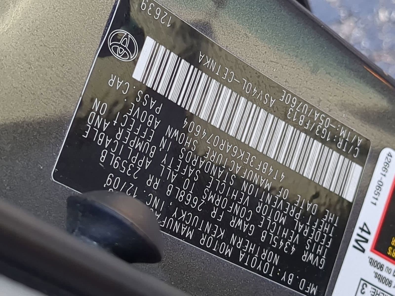 Thumbnail: 2010 Toyota Camry - 32