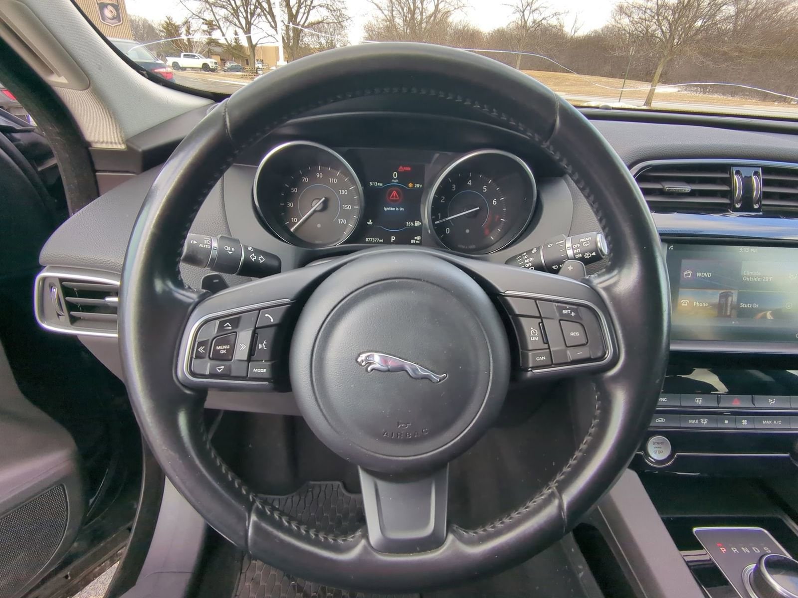 Thumbnail: 2017 Jaguar F-Pace - 29