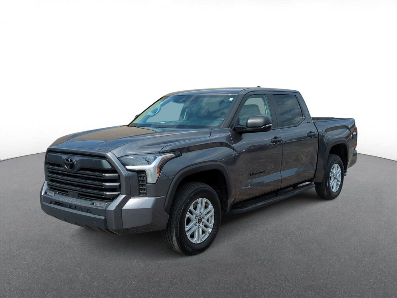 2024 Toyota Tundra SR5 photo 4