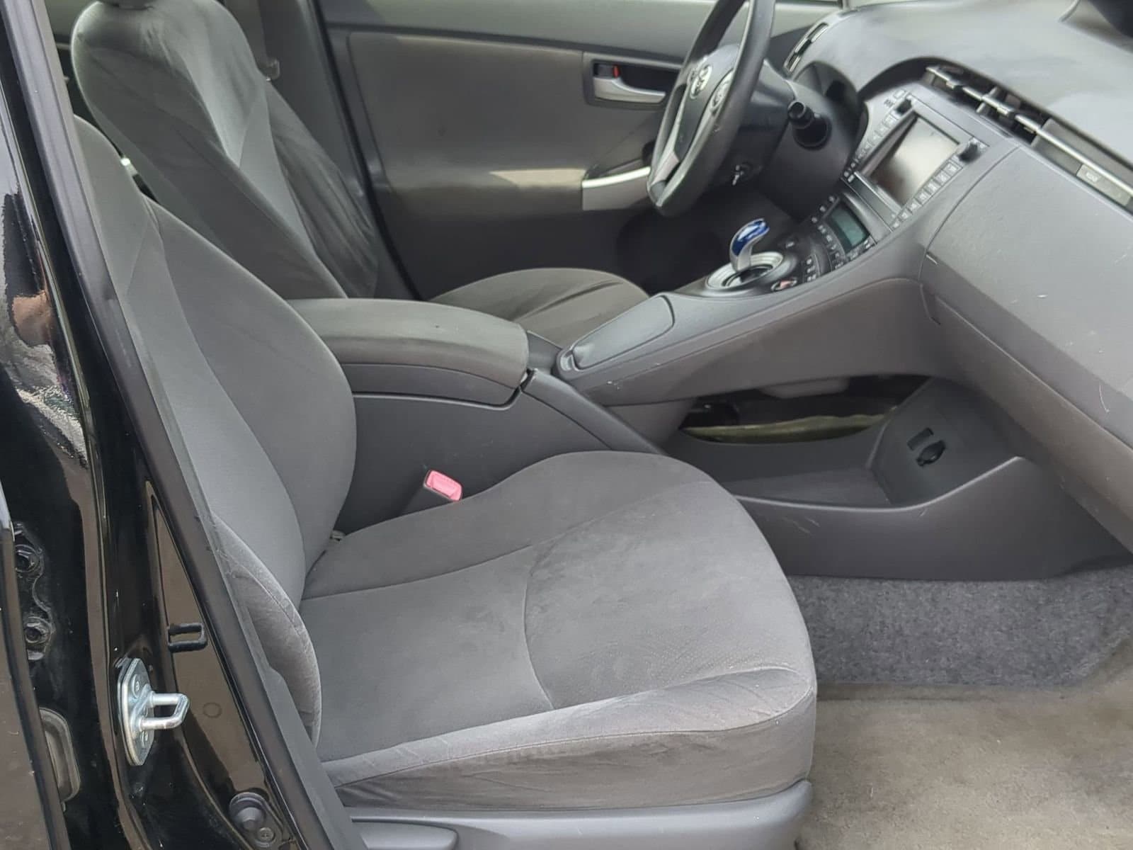 Thumbnail: 2010 Toyota Prius - 21