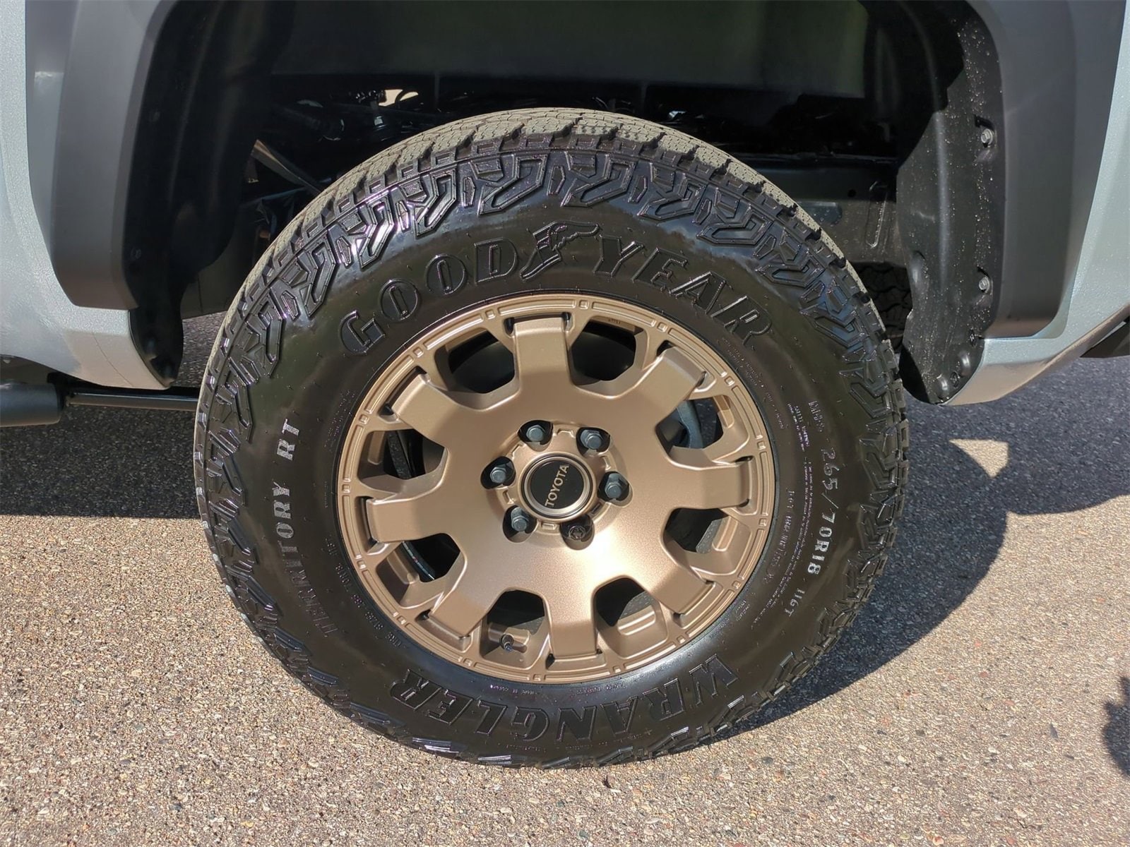 Thumbnail: 2025 Toyota Tacoma - 14