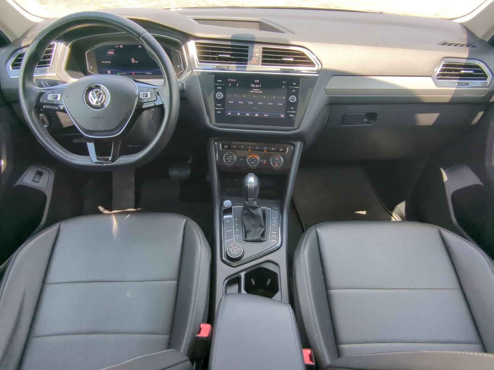 Thumbnail: 2019 Volkswagen Tiguan - 15