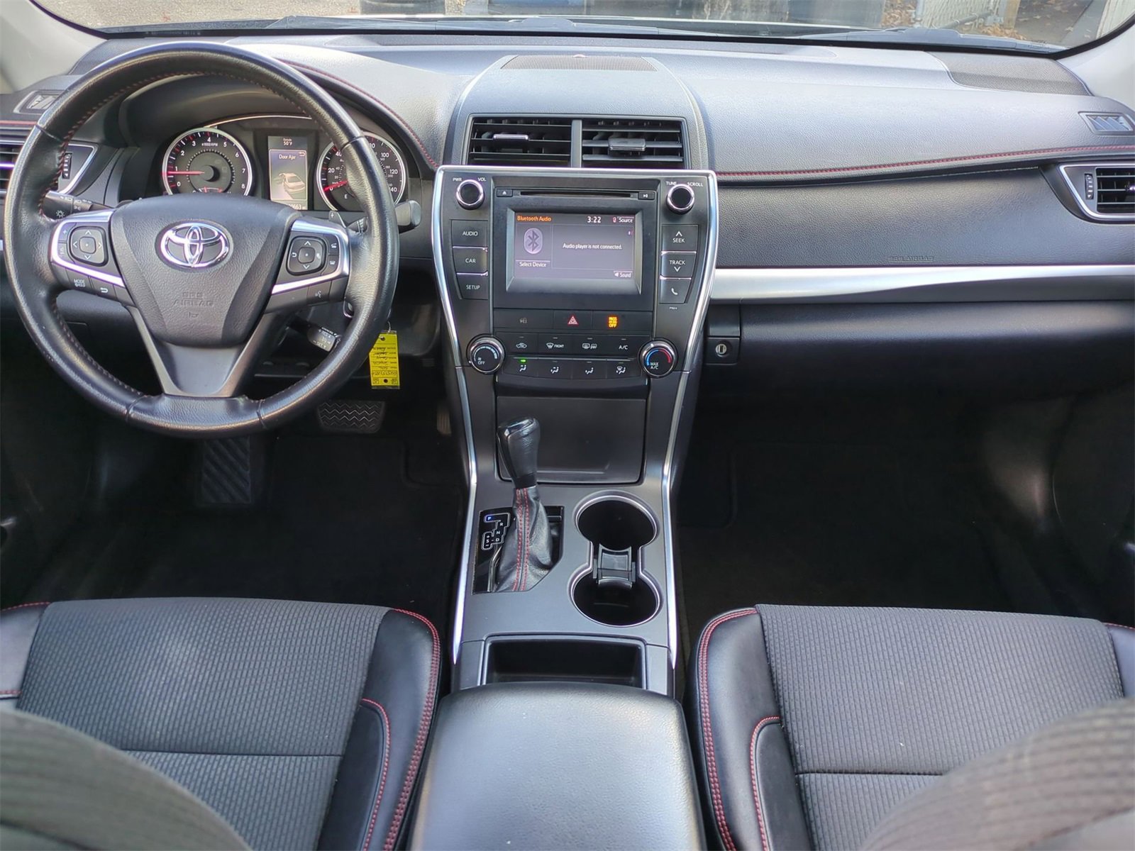 Thumbnail: 2016 Toyota Camry - 15