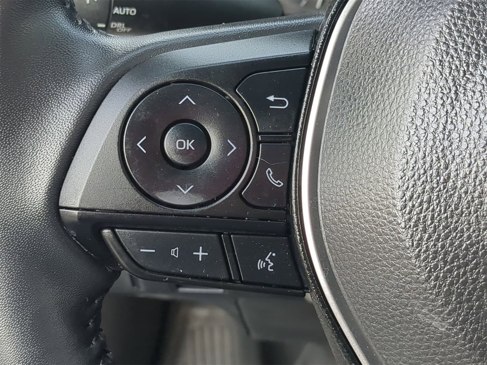 Thumbnail: 2024 Toyota Corolla - 30