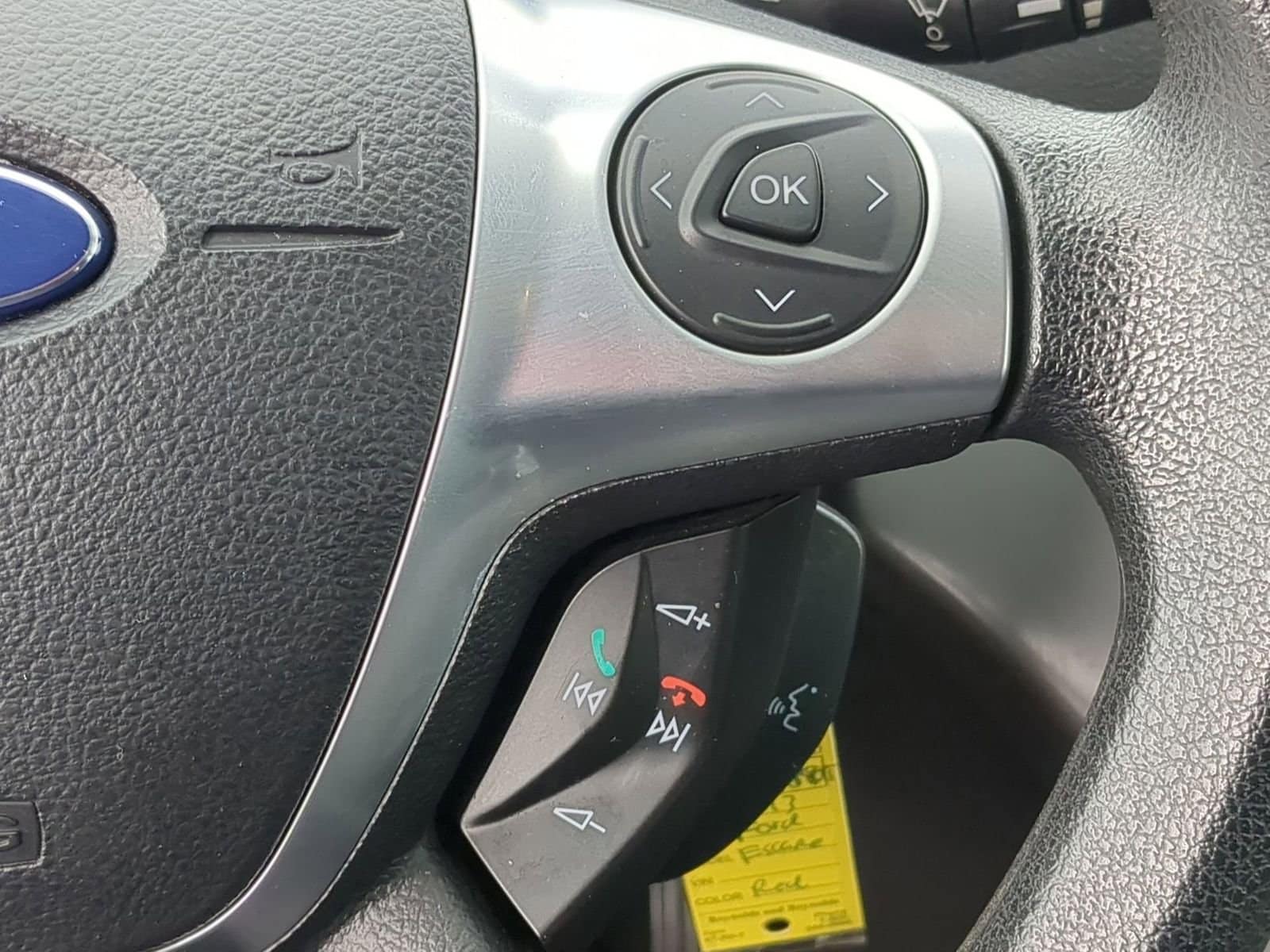 Thumbnail: 2013 Ford Escape - 24