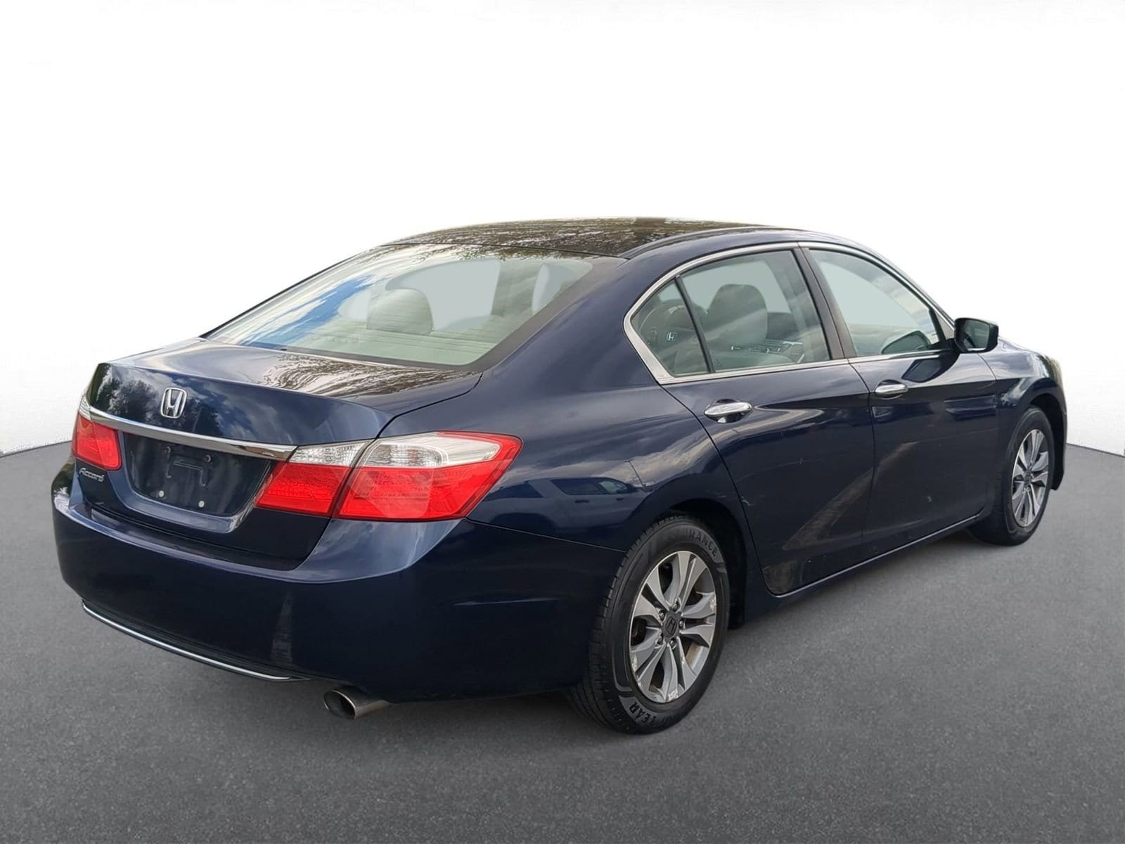 Thumbnail: 2015 Honda Accord - 8