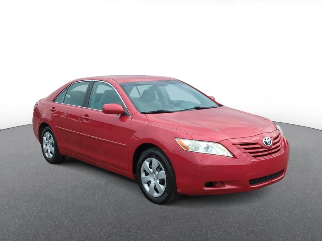Used 2007 Toyota Camry LE with VIN 4T1BE46KX7U064748 for sale in Troy, MI