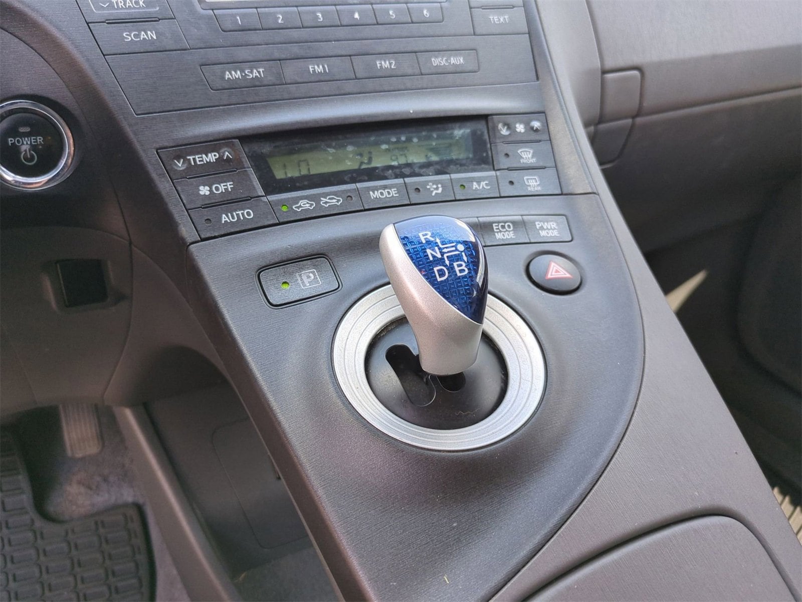 Thumbnail: 2010 Toyota Prius - 26