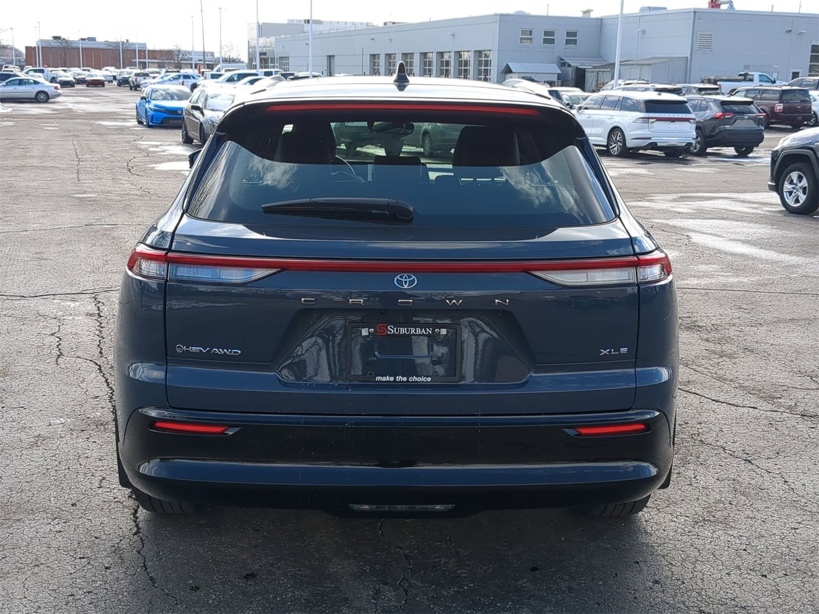 Thumbnail: 2025 Toyota Crown Signia - 13