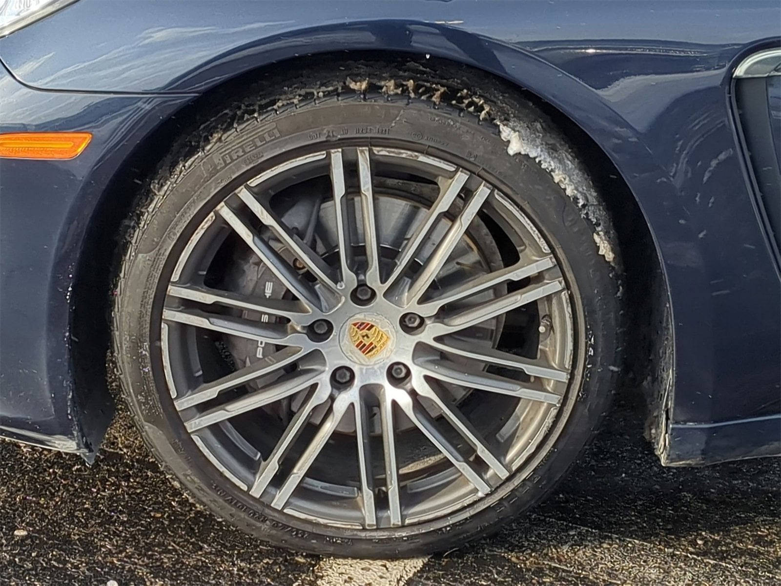 Thumbnail: 2015 Porsche Panamera - 14