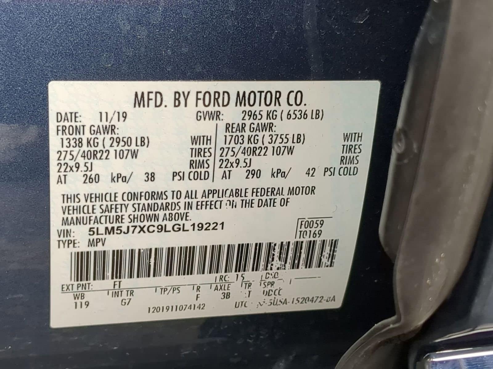 Thumbnail: 2020 Lincoln Aviator - 35