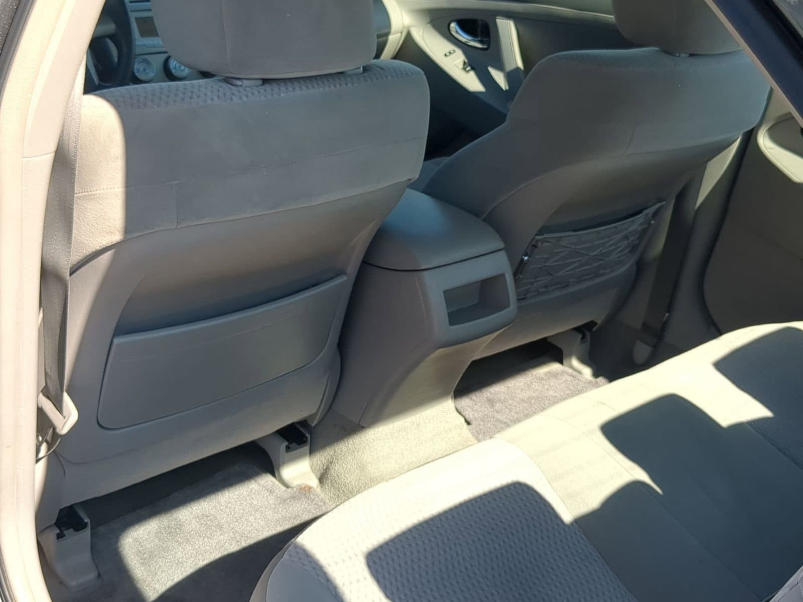 Thumbnail: 2010 Toyota Camry - 18