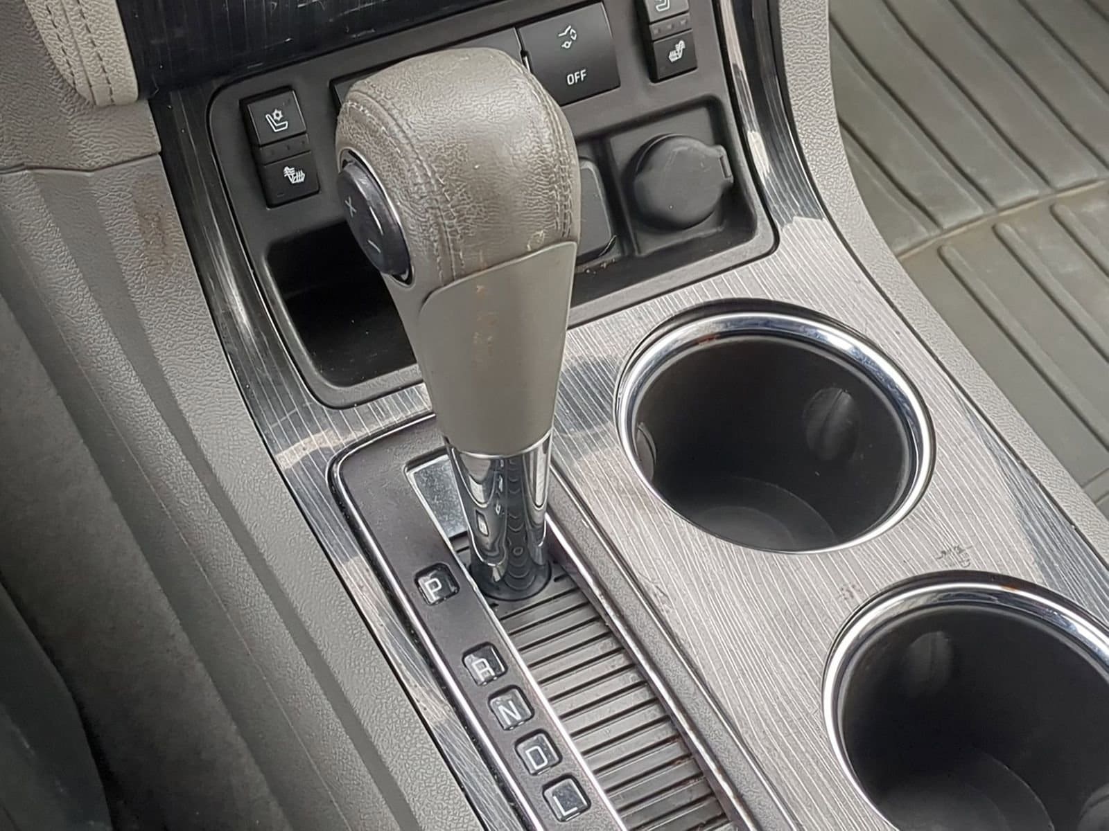 Thumbnail: 2015 Chevrolet Traverse - 31